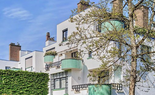 House in Uccle, Brussels, Belgium 1