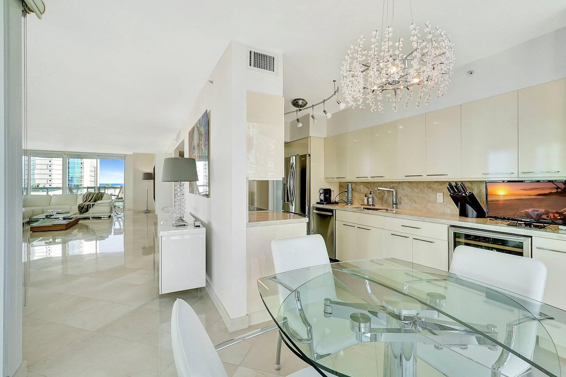 Condo in Sunny Isles Beach, Florida, United States 1 - 17729698