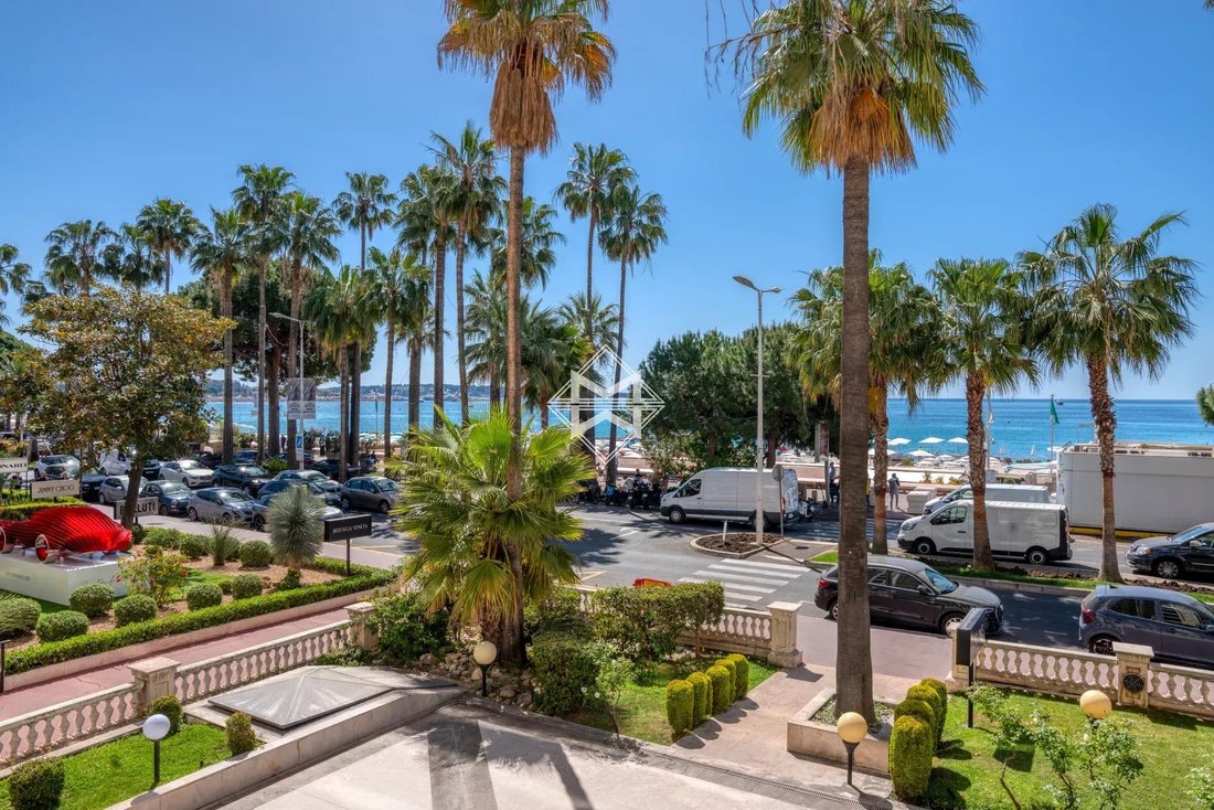 Apartment in Cannes, Provence-Alpes-Côte d'Azur, France 3 - 17728084