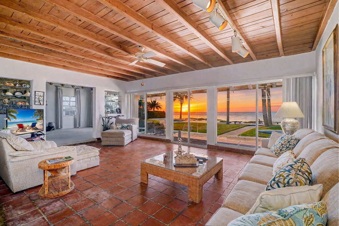 House in Madeira Beach, Florida, United States 5 - 17728746