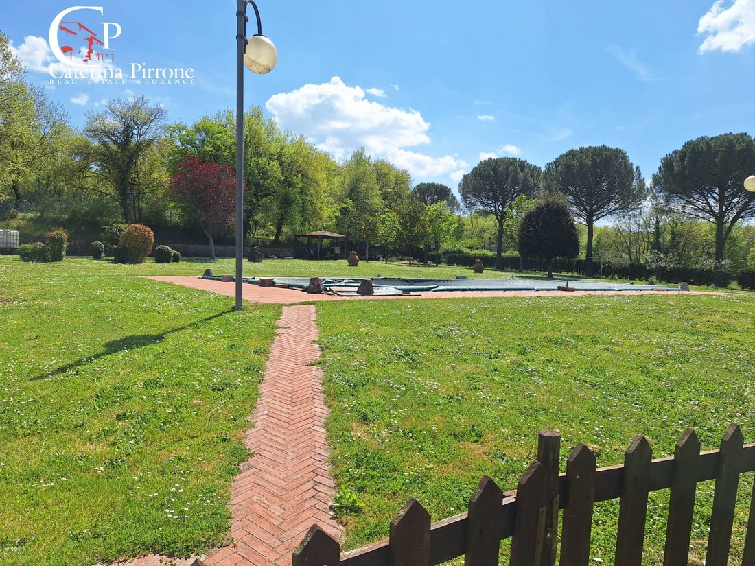 Villa in Bucine, Tuscany, Italy 3 - 17732046
