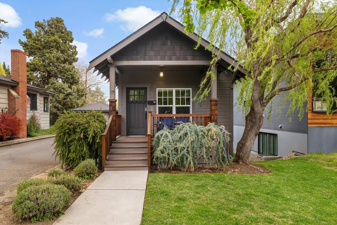 House in Bend, Oregon, United States 3 - 15547033