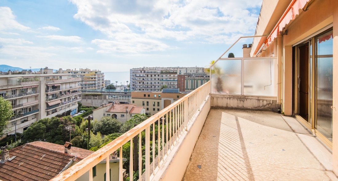 Apartment in Fabron, Nice, France 3 - 17728229
