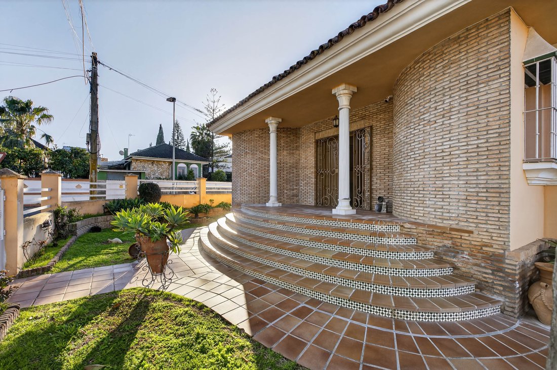 House in Montequinto, Dos Hermanas, Spain 3 - 17730735