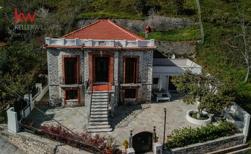 Casa a Mouresi, Thessaly and Central Greece, Grecia 1