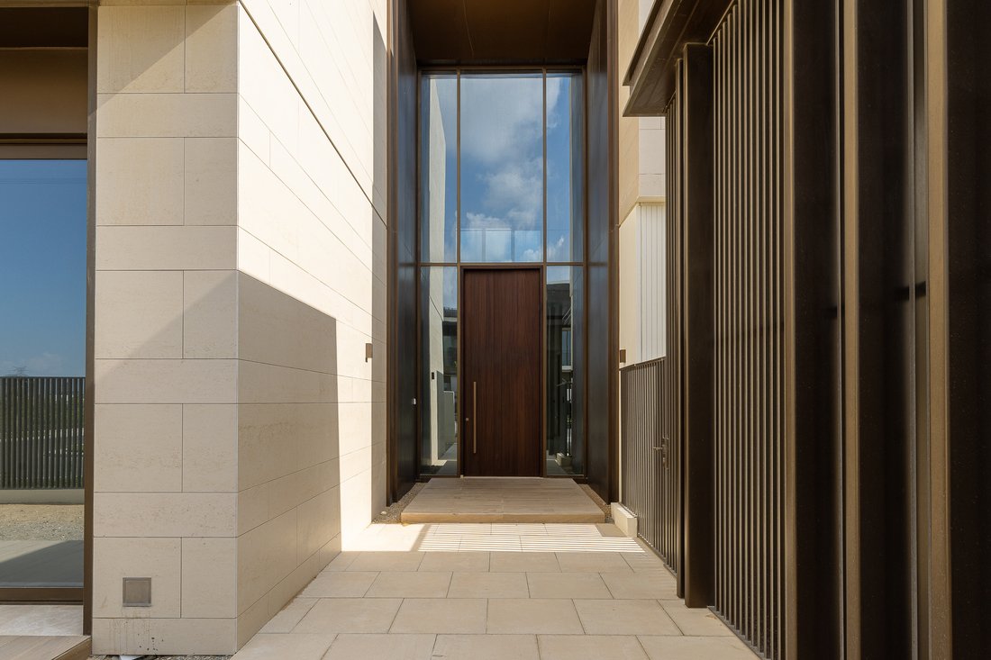 Villa in Hadaeq Sheikh Mohammed Bin Rashid, Dubai, United Arab Emirates 2 - 17727937
