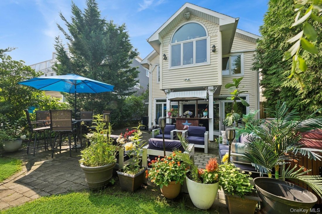 House in Long Beach, New York, United States 1 - 17727730