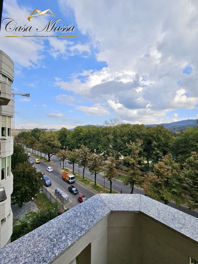 Apartment in Saint Salvario, Turin, Piedmont 2 - 17729353