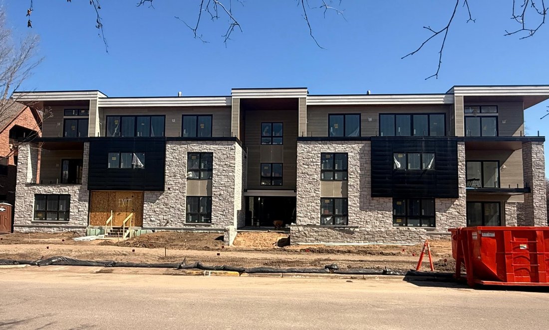 Condo in Wayzata, Minnesota, United States 1 - 15564997
