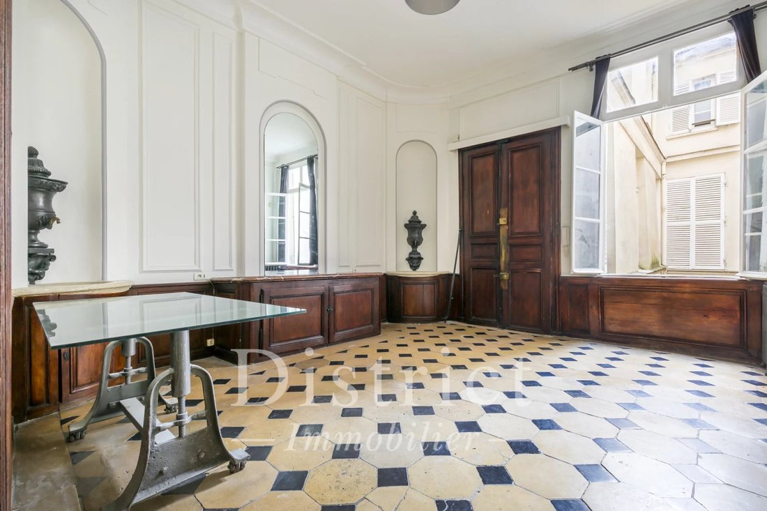 Apartment in Île Saint Louis, Paris 4e Arrondissement, Paris 1 - 17729267