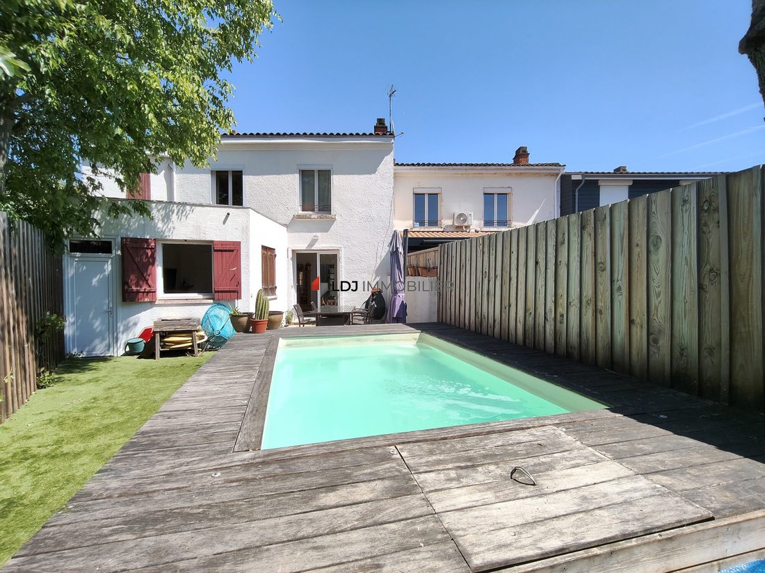 House in Centre-Ermitage, Le Bouscat, France 1 - 17732267