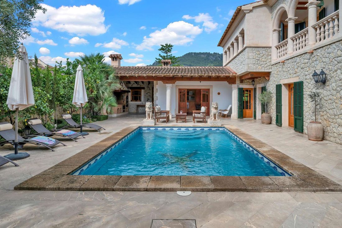 Villa in es Capdella, Calvia, Balearic Islands 1 - 17726854