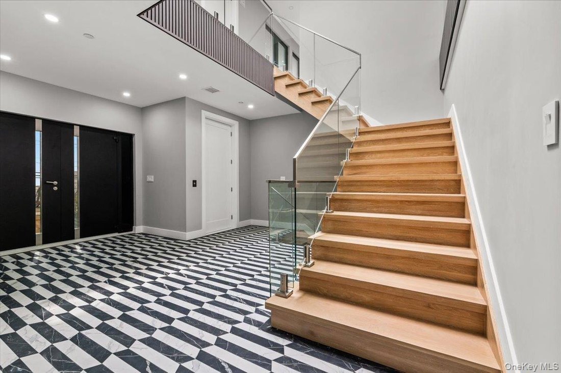 House in Atlantic Beach, New York, United States 3 - 17729439