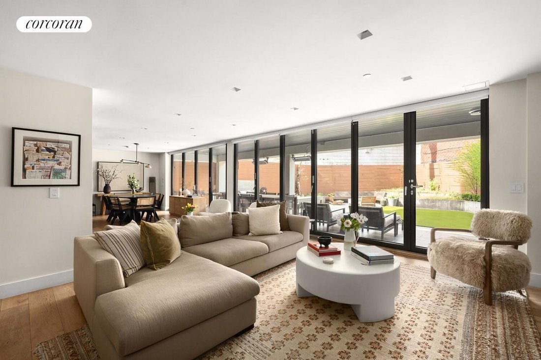 Condo in New York, New York, United States 3 - 17728877