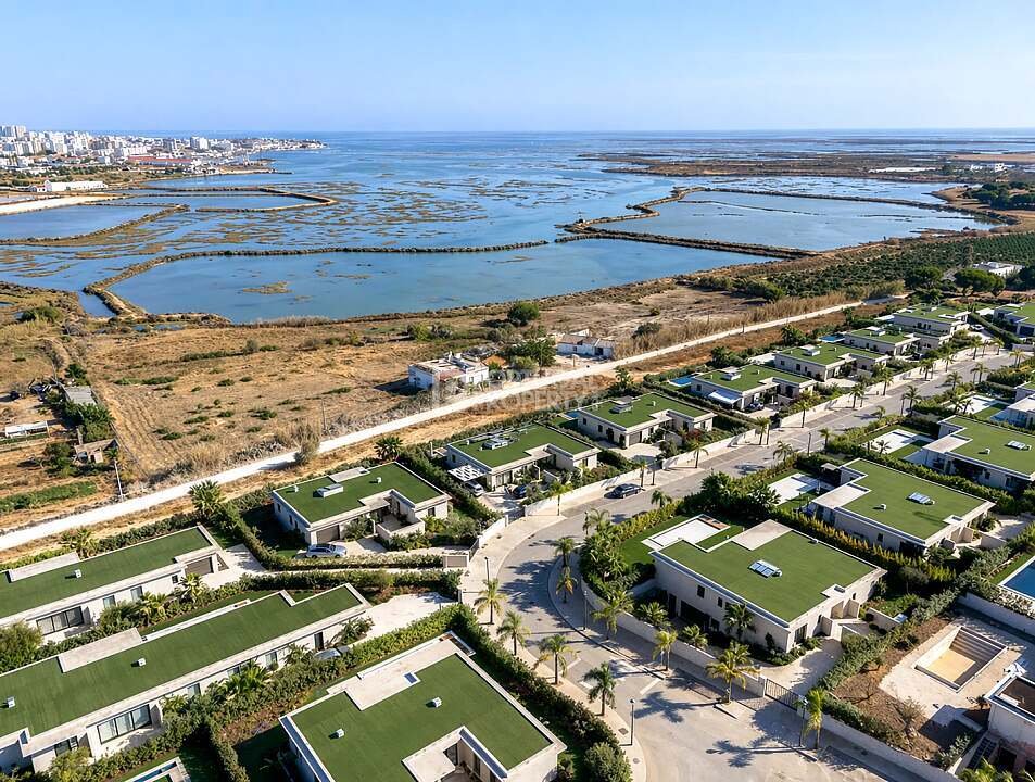 Villa in Faro (Se e Sao Pedro), Algarve, Portugal 4 - 17729622