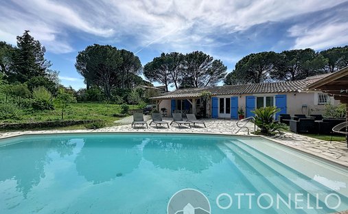 Villa a La Bouverie, Roquebrune-sur-Argens, Francia 1