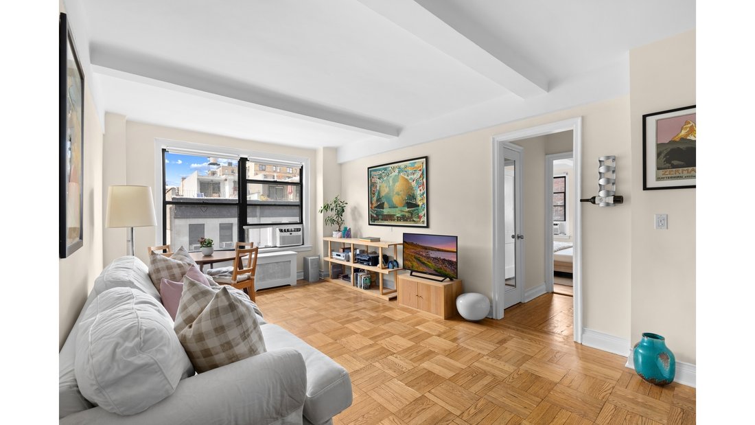 Co Op in New York, New York, United States 1 - 17727758