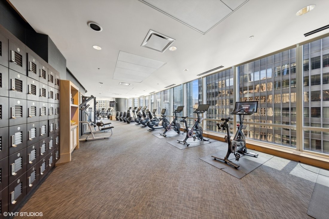 Condo in Chicago, Illinois, United States 3 - 17727129