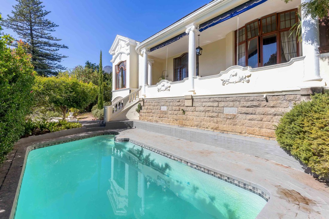 Country House in Oranjezicht, Cape Town, South Africa 2 - 17728593