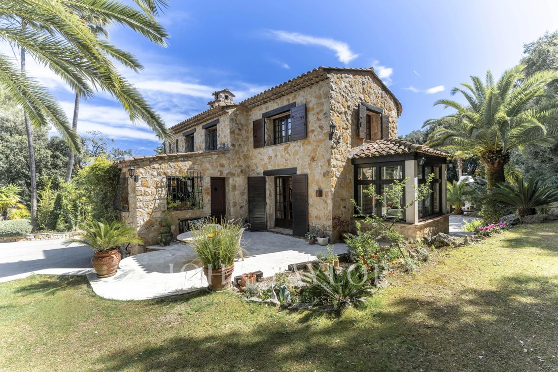 House in Vallée Verte-Issarts-Vignasses, Biot, France 2 - 17728087