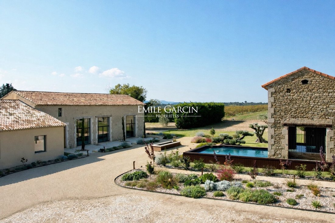Villa in Cucuron, Provence-Alpes-Côte d'Azur, France 2 - 16717006