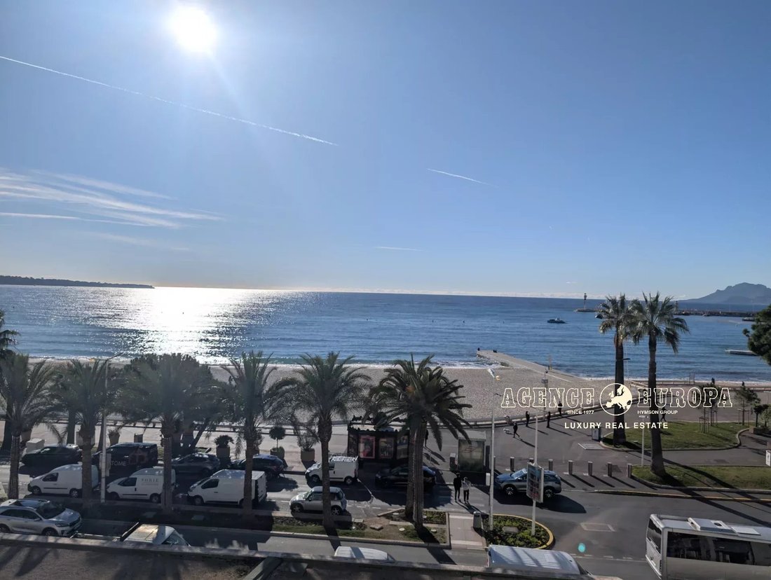 Apartment in Cannes, Provence-Alpes-Côte d'Azur, France 1 - 17727938