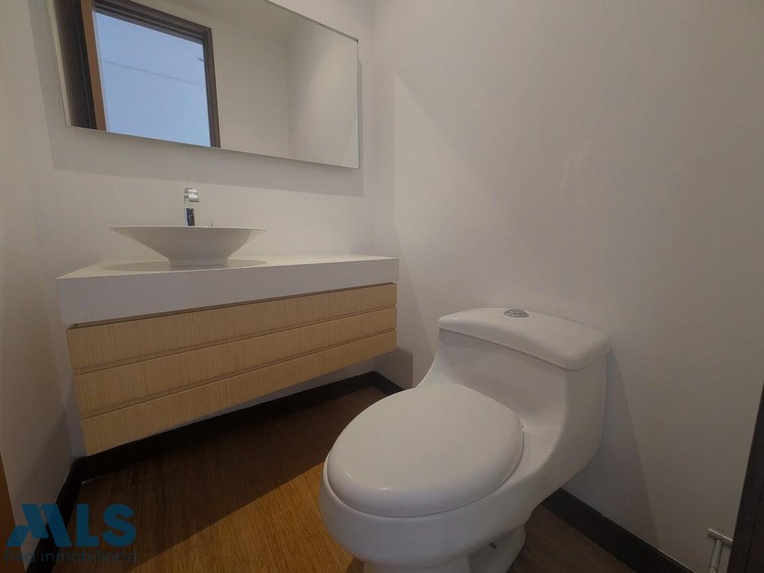 Apartment in Medellín, Antioquia, Colombia 2 - 17727417