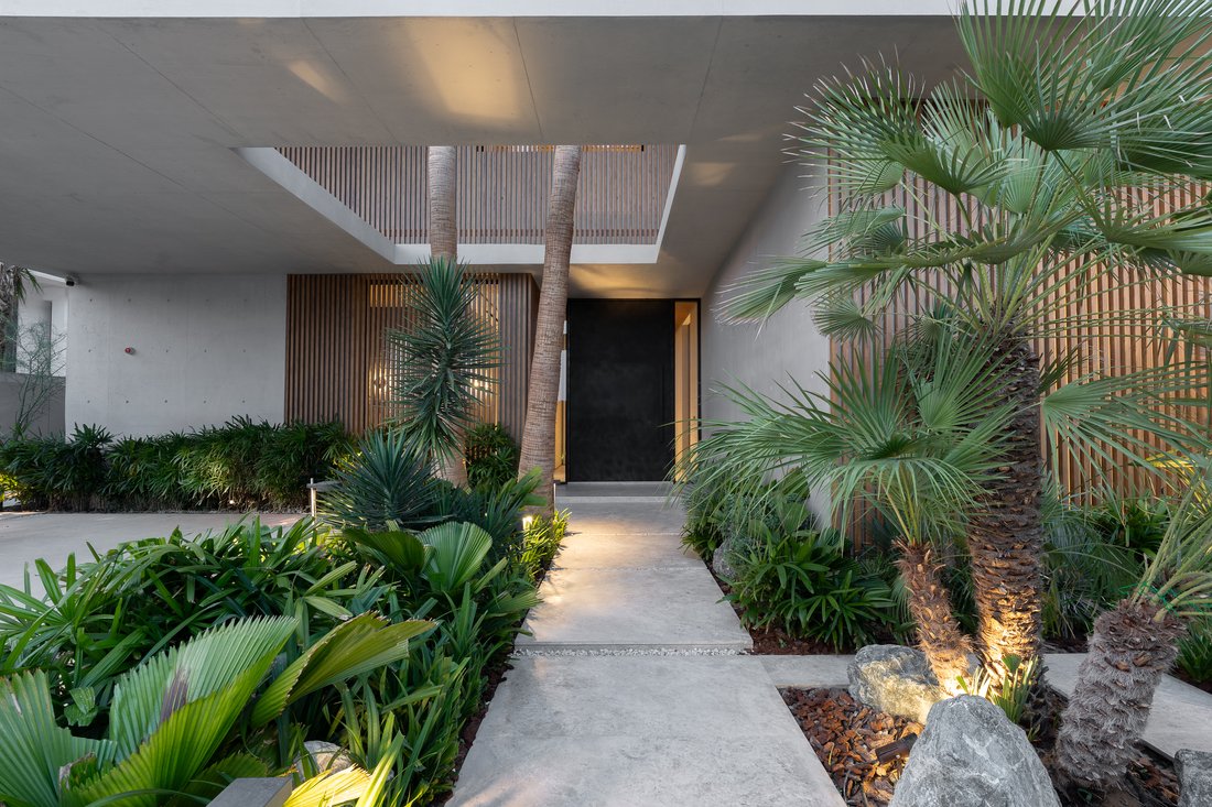Villa in Jumeirah, Dubai, United Arab Emirates 2 - 17728185