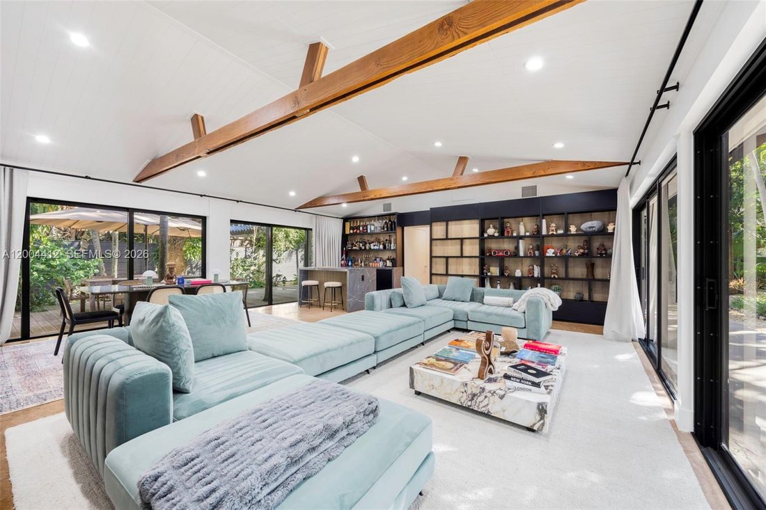 House in Miami, Florida, United States 5 - 17726795