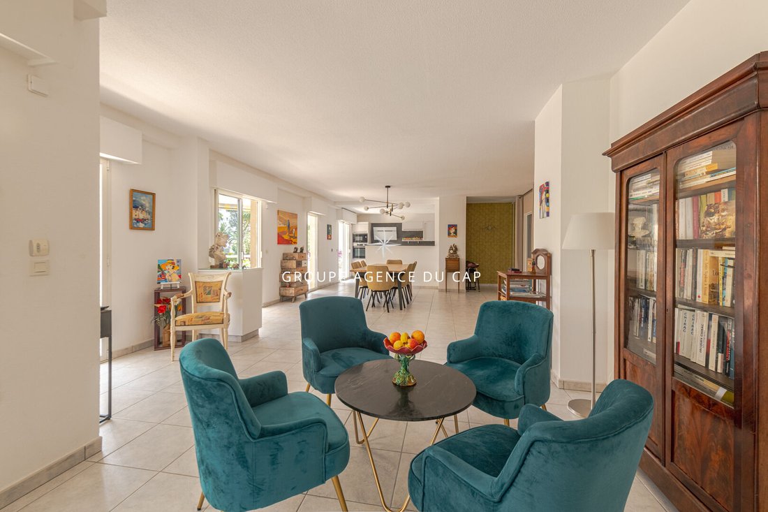Apartment in Boulouris, Saint-Raphaël, France 4 - 17727870