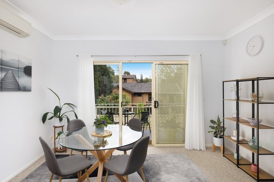 Townhouse in Padstow Heights, New South Wales, Australia 5 - 17732515