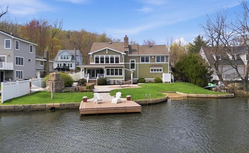 House in Denville, New Jersey, United States 1