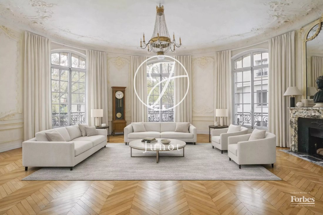 Apartment in Chaillot, Paris 16e Arrondissement, Paris 1 - 17541310