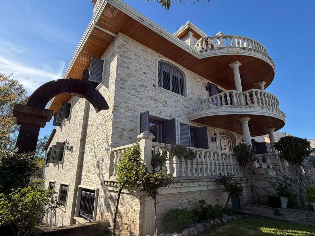 Villa in Cacabelos, Castile and Leon, Spain 2 - 17730600