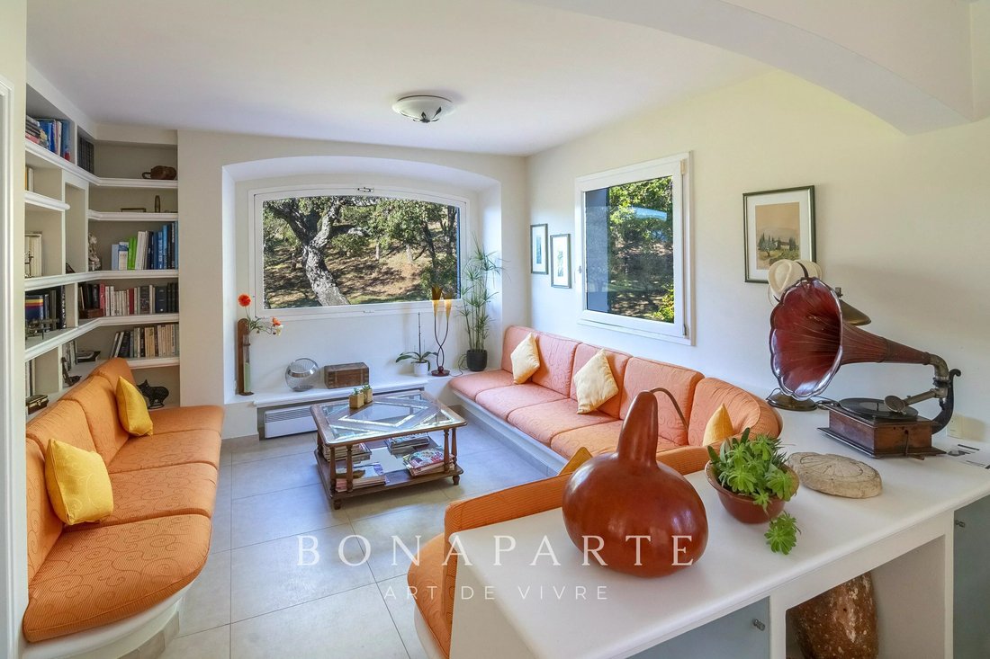 Villa in Tour de Mare, Frejus, France 5 - 17728161