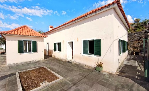 House in Monte, Madeira, Portugal 1