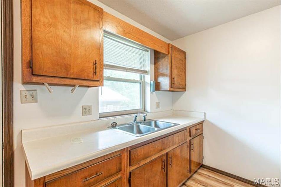Townhouse in Poplar Bluff, Missouri, United States 3 - 17729545