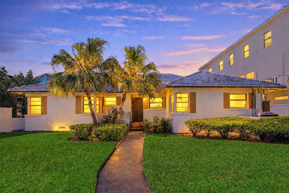 House in Madeira Beach, Florida, United States 4 - 17728746