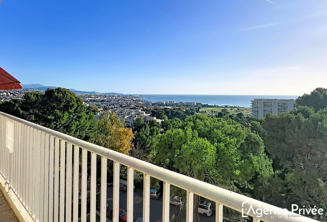 Apartment in Val de Cagne-Colline Route de Vence, Cagnes-sur-Mer, France 2 - 17113125