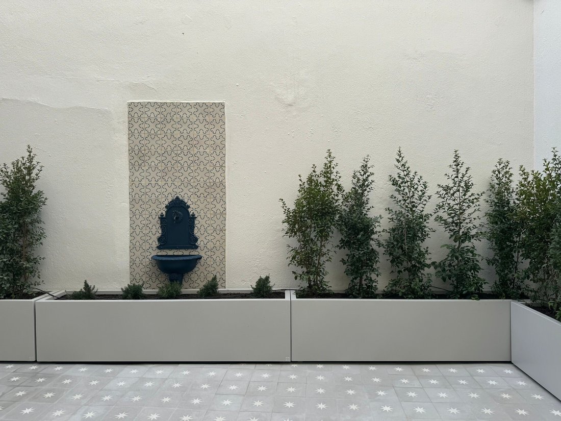 Apartment in Misericordia, Lisbon, Portugal 2 - 17730985