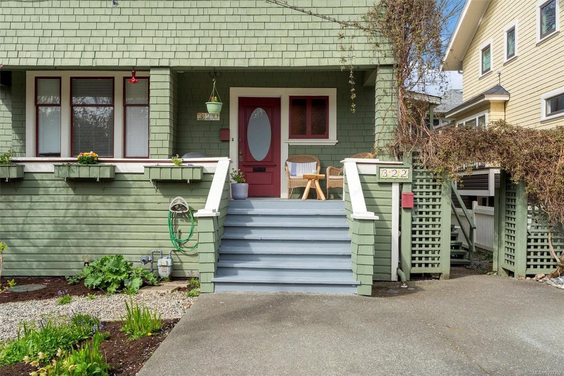 House in Victoria, British Columbia, Canada 4 - 17731083