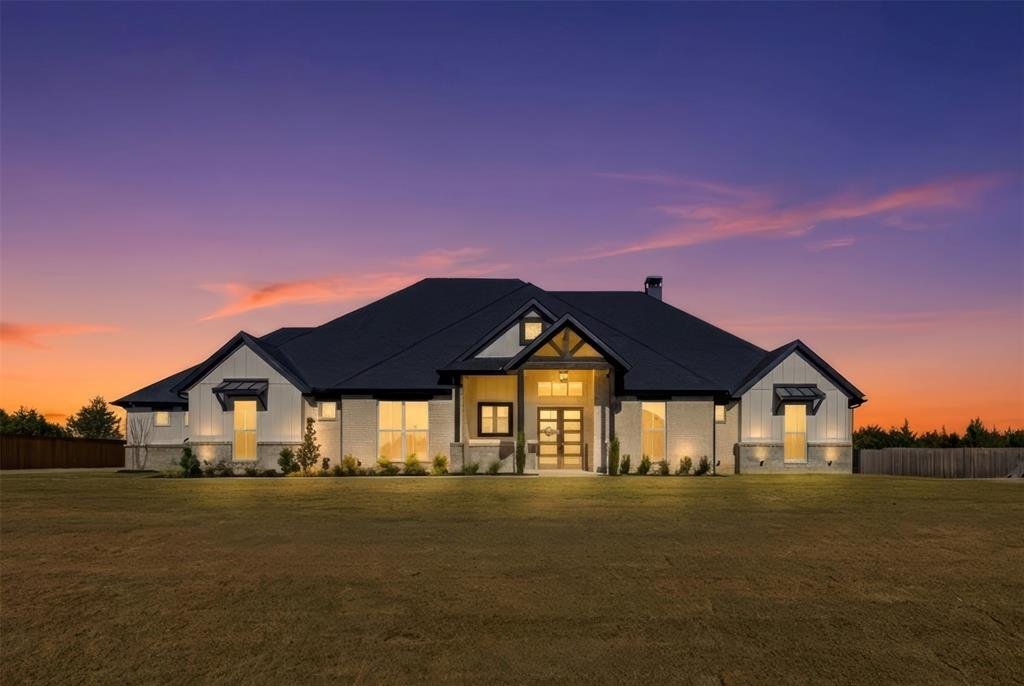 House in Waxahachie, Texas, United States 1 - 17730458