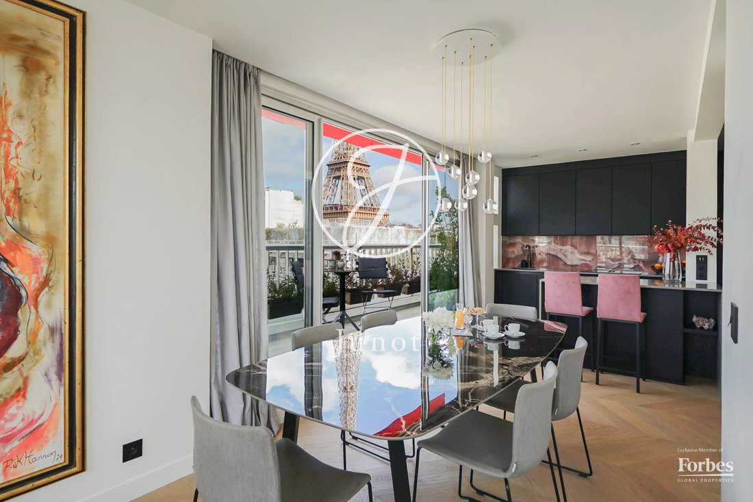 Apartment in Dupleix-Motte Picquet, Paris 15e Arrondissement, Paris 5 - 17646805