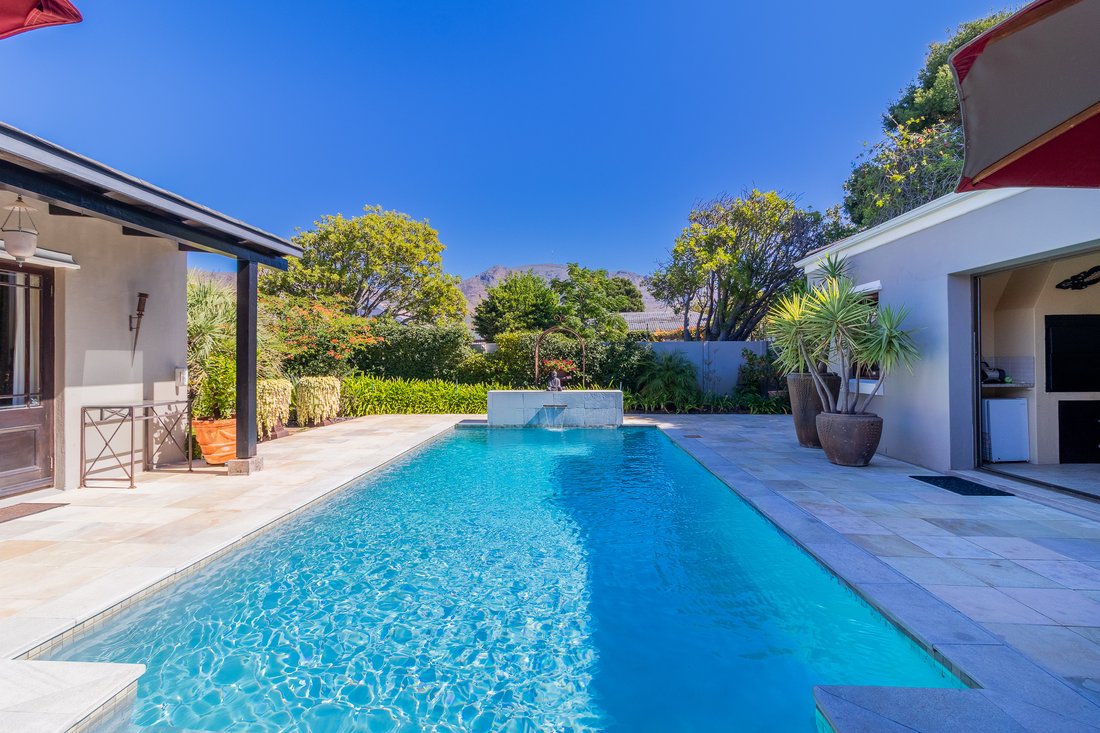 House in Cape Town, Western Cape, South Africa 1 - 17728582