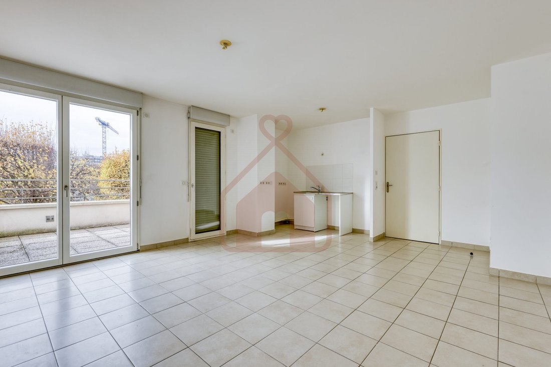 Apartment in Barnufles, Le Kremlin-Bicetre, France 1 - 17732279