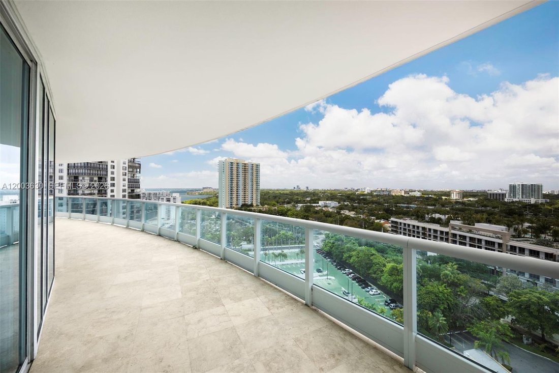 Condo in Miami, Florida, United States 3 - 17726784