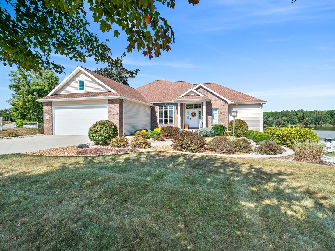 House in Wawaka, Indiana, United States 2 - 17727314