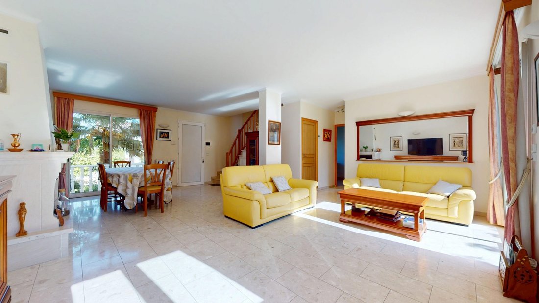 House in Ormesson-sur-Marne, Ile-de-France, France 4 - 17727524