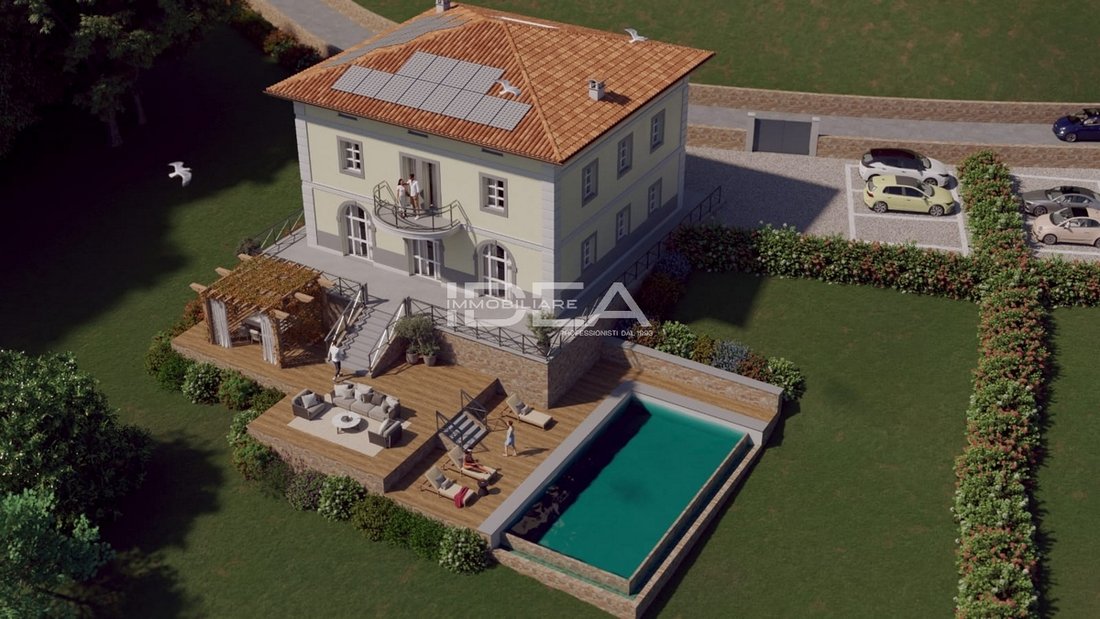 Villa in Barga, Tuscany, Italy 2 - 17727850