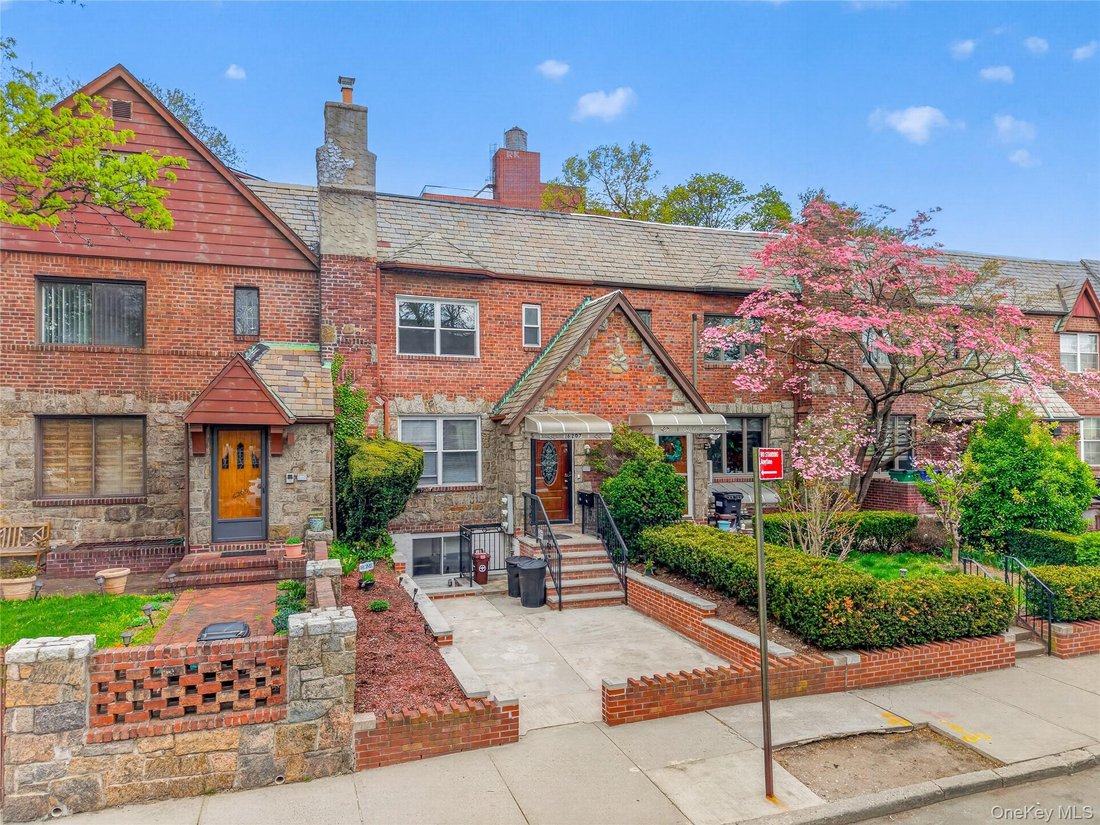 House in New York, New York, United States 3 - 17726673
